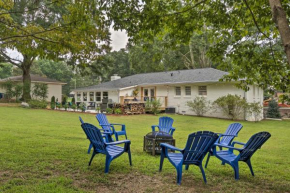 Walk to Dtwn Alpharetta Modern Home with Fire Pit